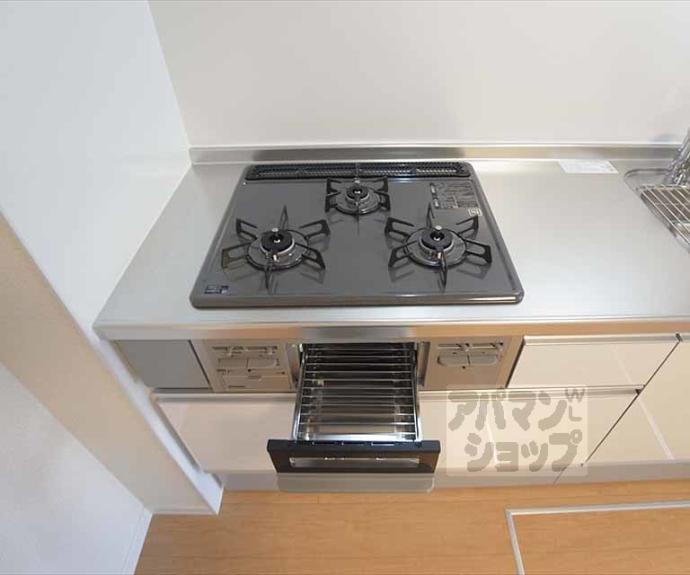 【Ｌａ　ｊｏｌｌａ】間取