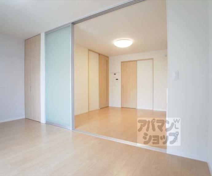 【Ｌａ　ｊｏｌｌａ】間取