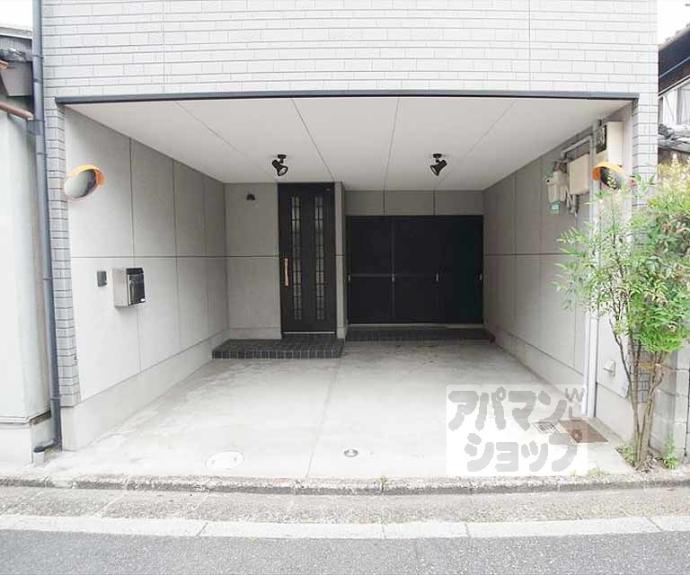 【吉田上大路町貸家３１－１】間取