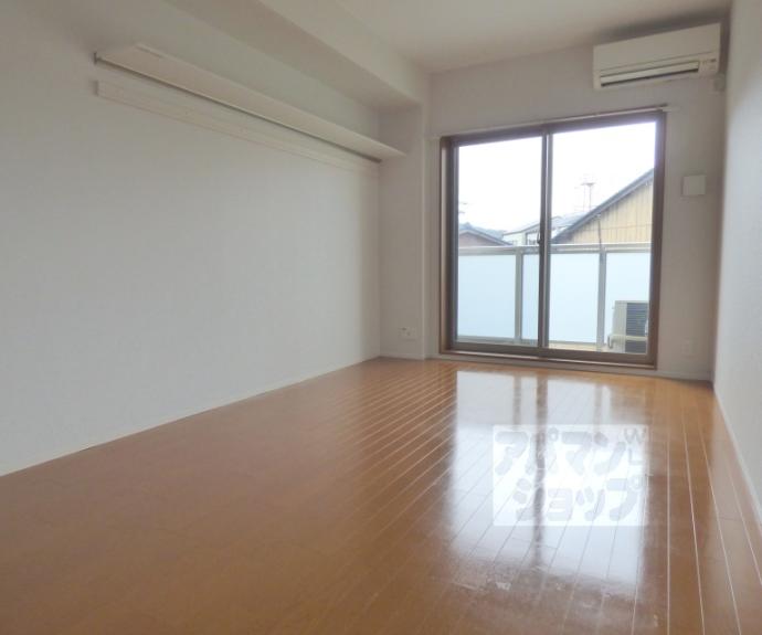 【２ｎｄ　Ｍｅ　ｂｌｄｇ】間取