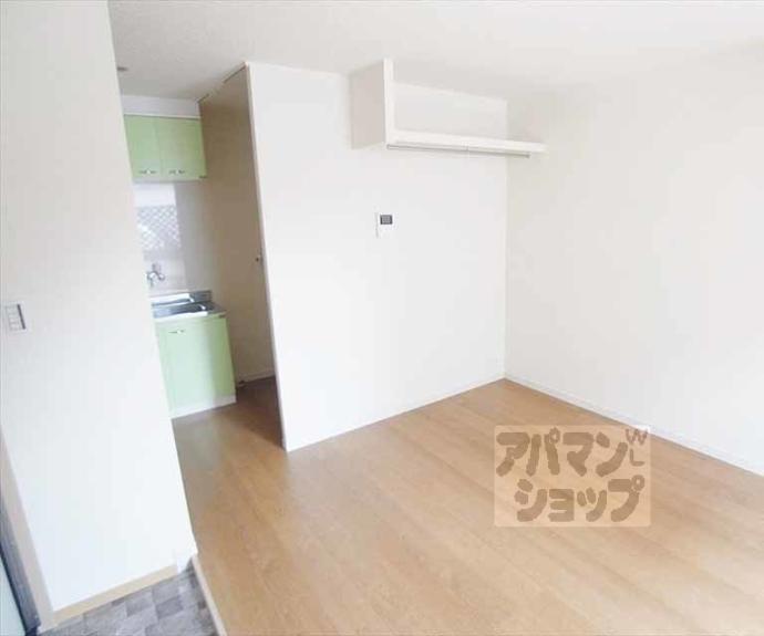 【Ｃａｒｌ　Ｖｉｌｌａ　茶山】間取
