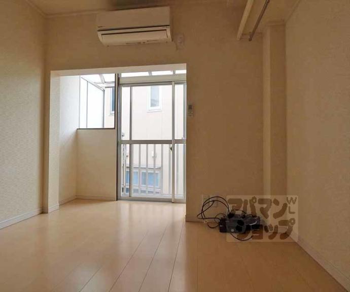 【Ｃａｒｌ　Ｖｉｌｌａ　茶山】間取