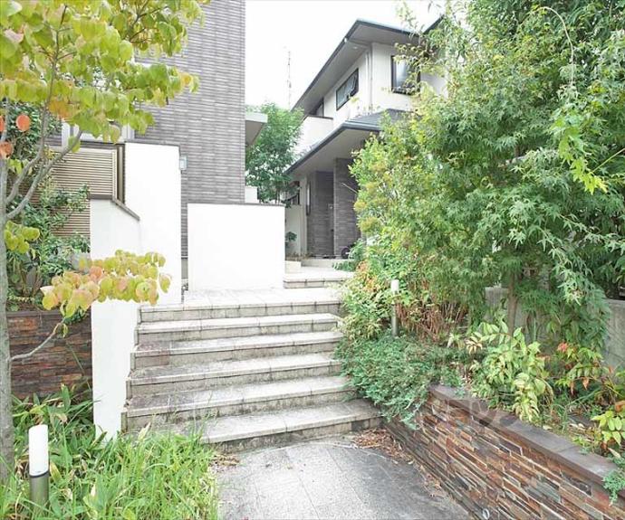 【ＮＩＰＯＴＥ（ニポーテ）】間取