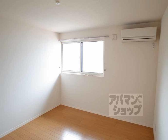 【ＮＩＰＯＴＥ（ニポーテ）】間取