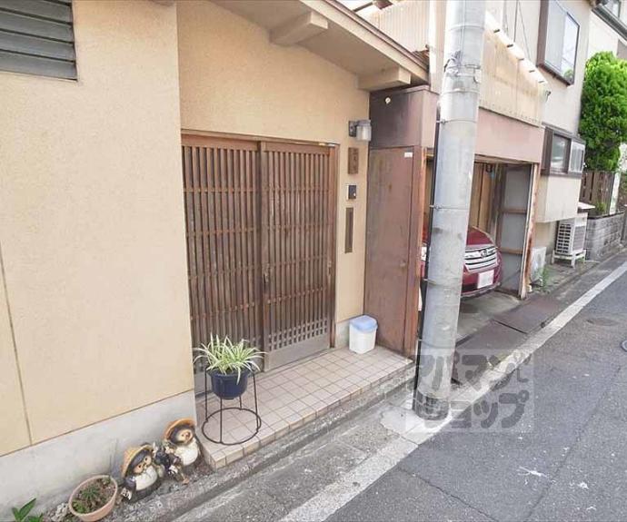 【吉田上大路町貸家23-1】間取