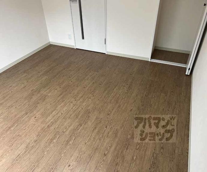 【グランシャリオ長岡京】間取