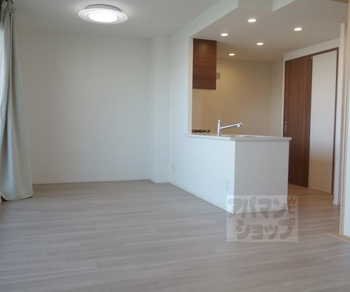 【京都桂川つむぎの街　ブライトスクエア】間取