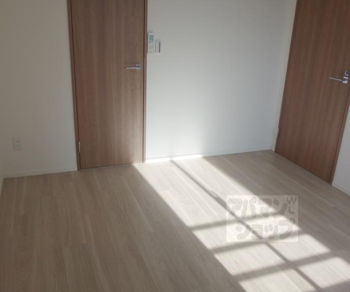 【京都桂川つむぎの街　ブライトスクエア】間取