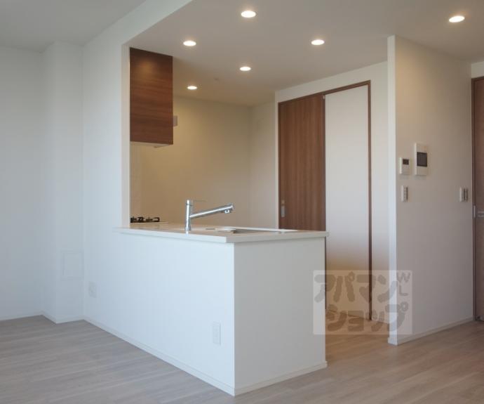 【京都桂川つむぎの街　ブライトスクエア】間取