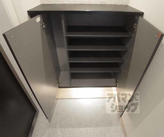 【シャーメゾン中路】間取