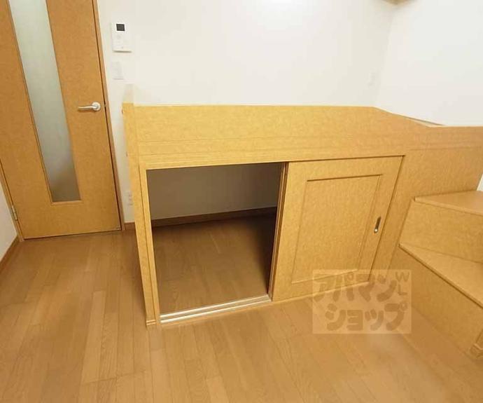 【レオパレスＦｏｒｅｓｔ桂坂】間取