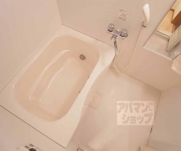 【エヴァンウノエ】間取