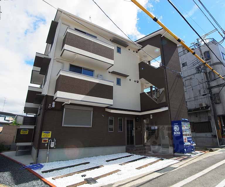 グランスクエア千代原口