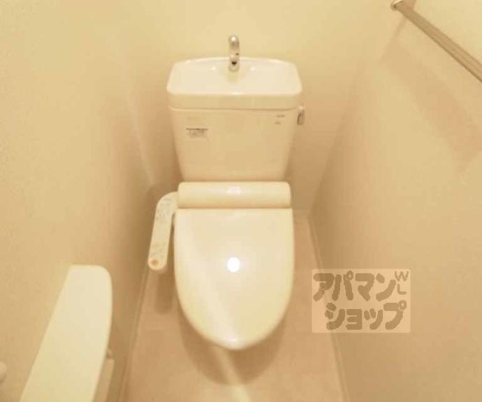 【シャーメゾンうぐいす台】間取