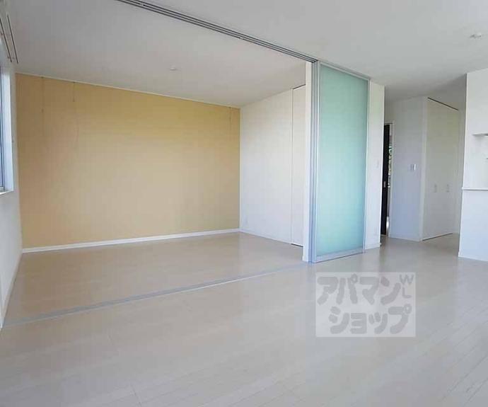【シャーメゾン田内】間取