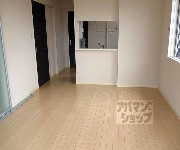 【シャーメゾン田内】間取