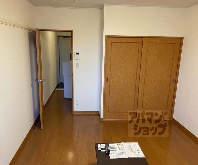 【レオパレスクレールアミラ】間取