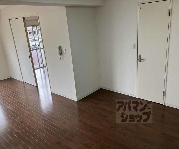 【グランド大山崎】間取