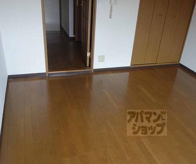 【レジデンスオカベ】間取