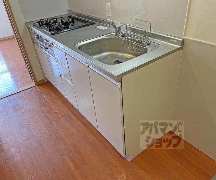 【シャルレ１３番館】間取