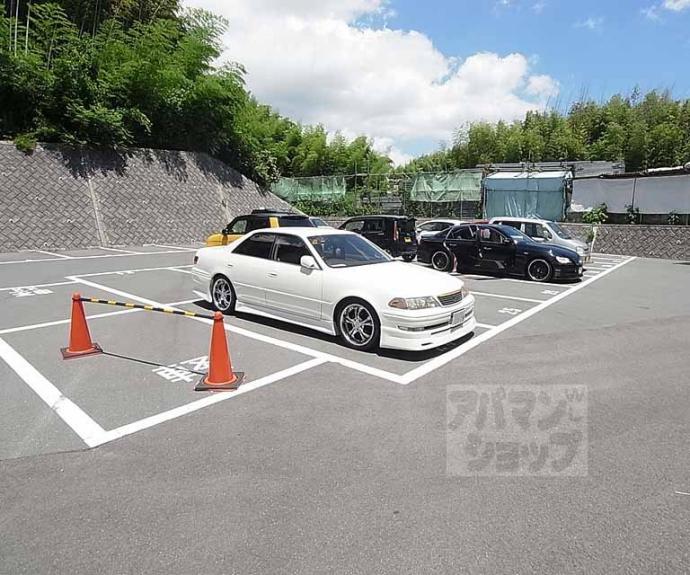 【シャルレ13番館】間取