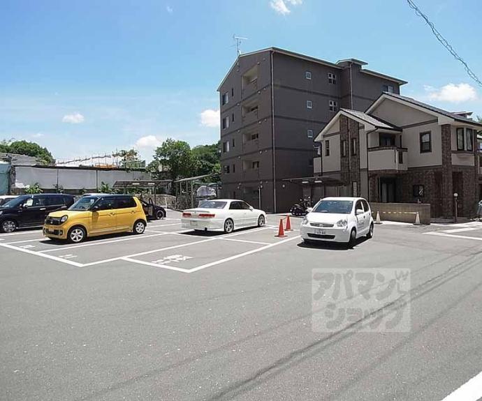 【シャルレ13番館】間取