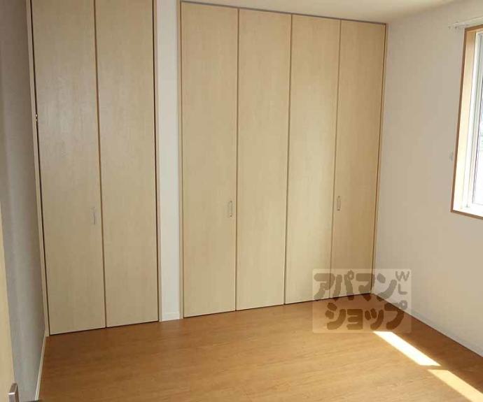 【シャーメゾンうぐいす台Ⅱ】間取