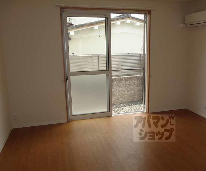 【シャーメゾンうぐいす台Ⅱ】間取