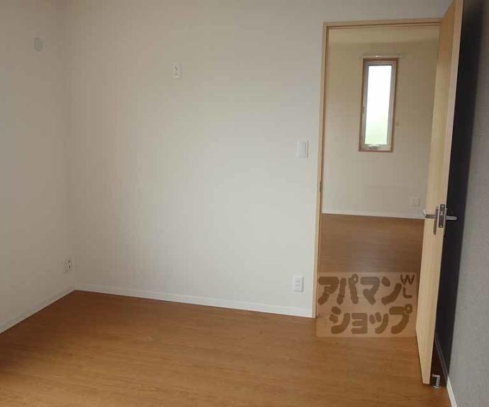 【シャーメゾンうぐいす台Ⅱ】間取