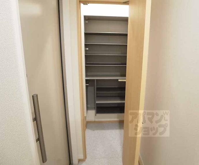 【シャーメゾン長法寺】間取