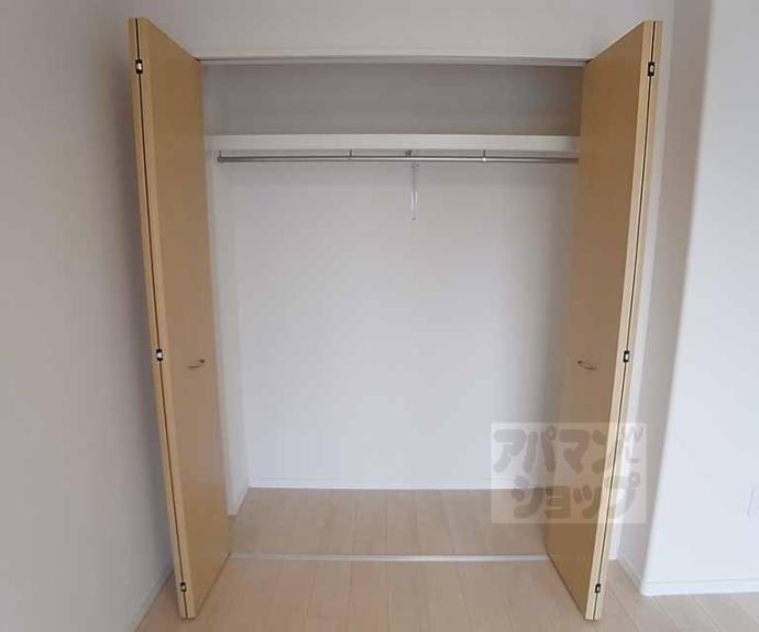 【ルーヴル円明寺】間取