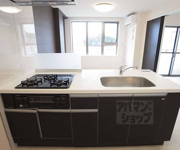 【ルーヴル円明寺】間取