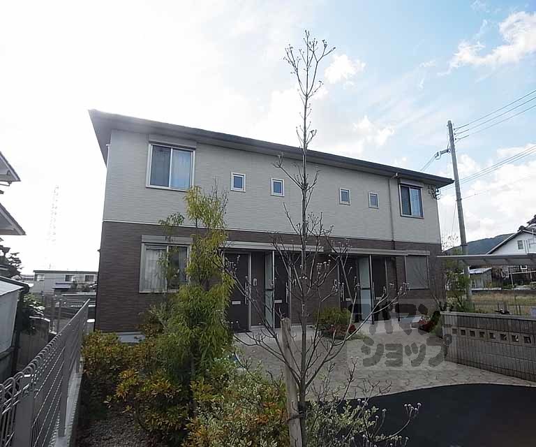 シャーメゾン下植野