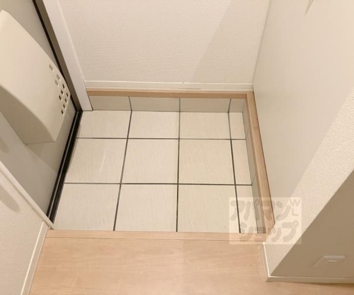 【シャーメゾン下植野】間取