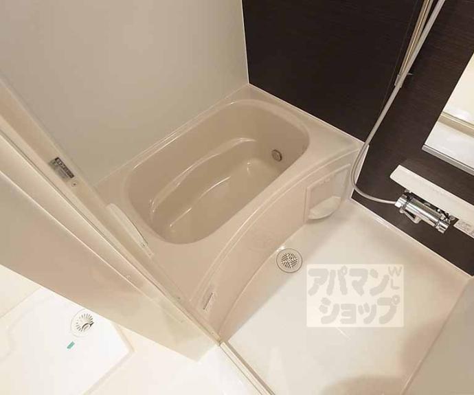 【メゾン ソレイユ友岡】間取