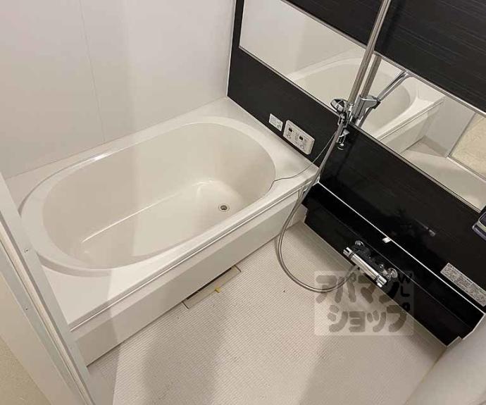 【シャーメゾン ラルーチェ】間取