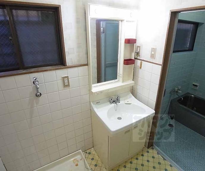 【桂坤町貸家32-9】間取