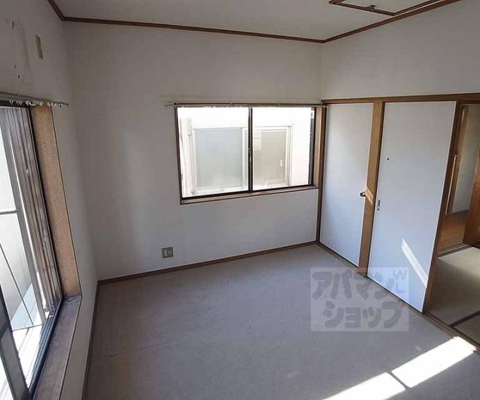 【桂坤町貸家32-9】間取