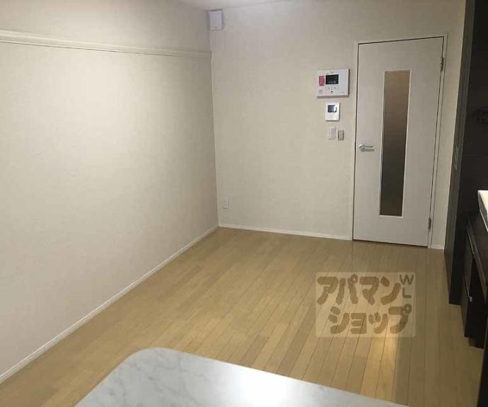 【レオネクスト西山天王山】間取