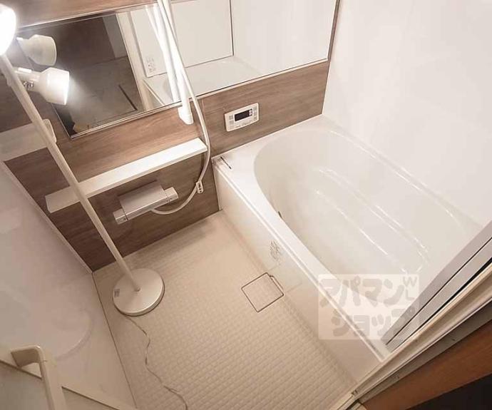 【デファーンドル長岡京】間取