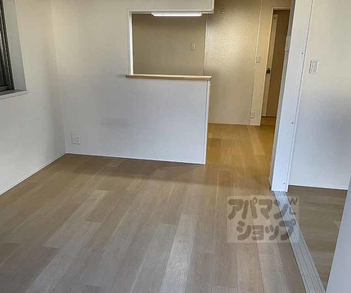 【エルメゾン洛西口】間取