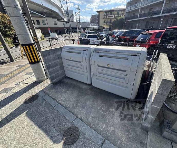 【ルミエール・ウエスト】間取