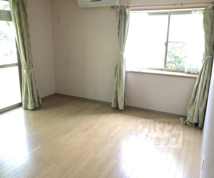 【御陵峰ヶ堂町一丁目貸家】間取