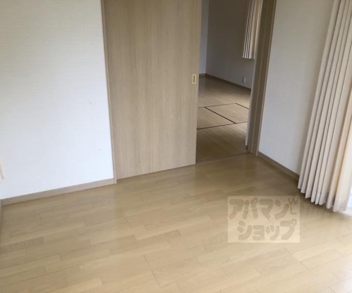 【御陵峰ヶ堂町一丁目貸家】間取