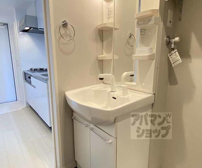 【ＯＬＤ　ＴＯＷＮ　オールドタウン】間取