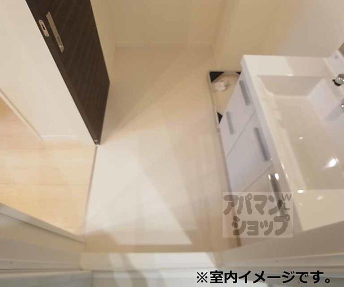 【リラフォート向日】間取