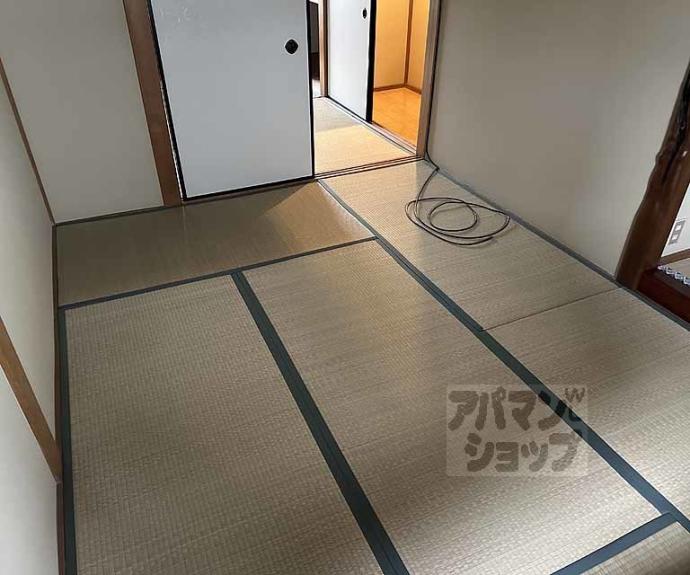 【上桂前田町貸家】間取