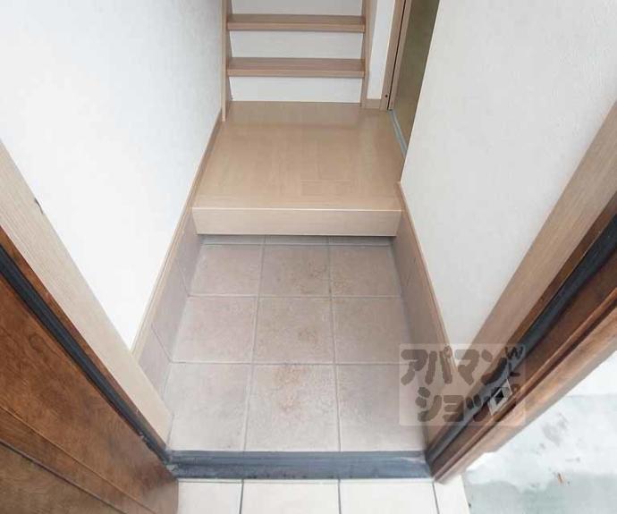 【桂稲荷山町貸家31-33】