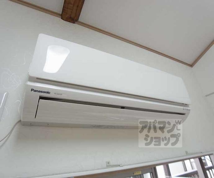 【桂稲荷山町貸家31-33】