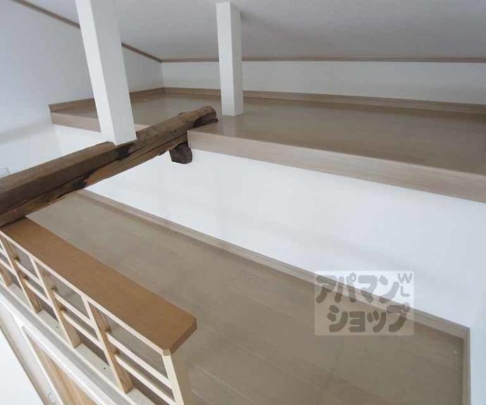 【桂稲荷山町貸家31-33】